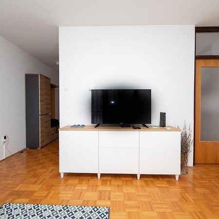 Iva Apartment Zagreb Bagian luar foto