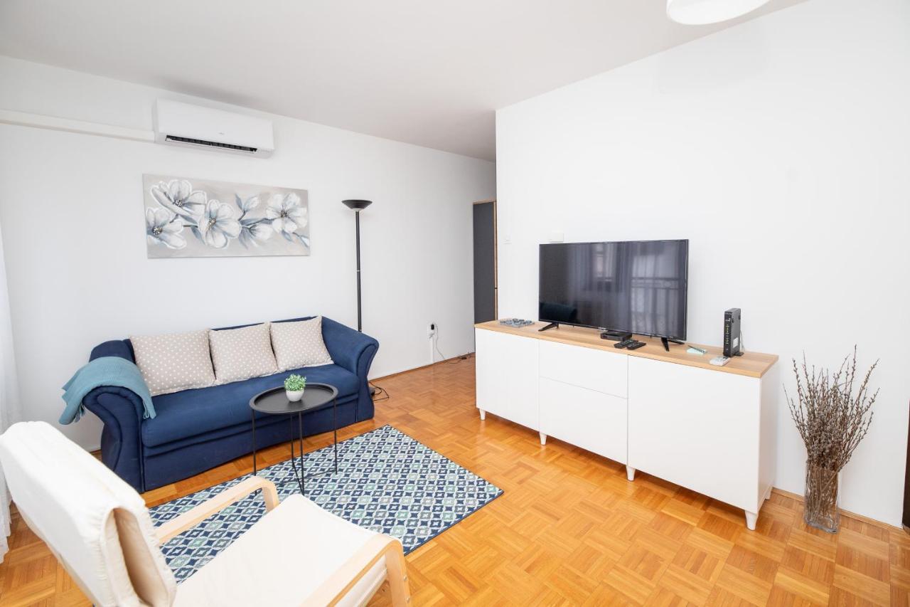 Iva Apartment Zagreb Bagian luar foto